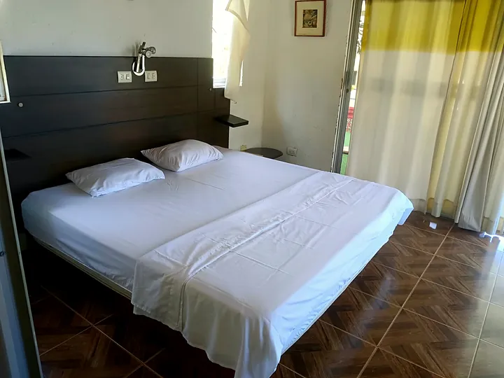 Habitación con cama king